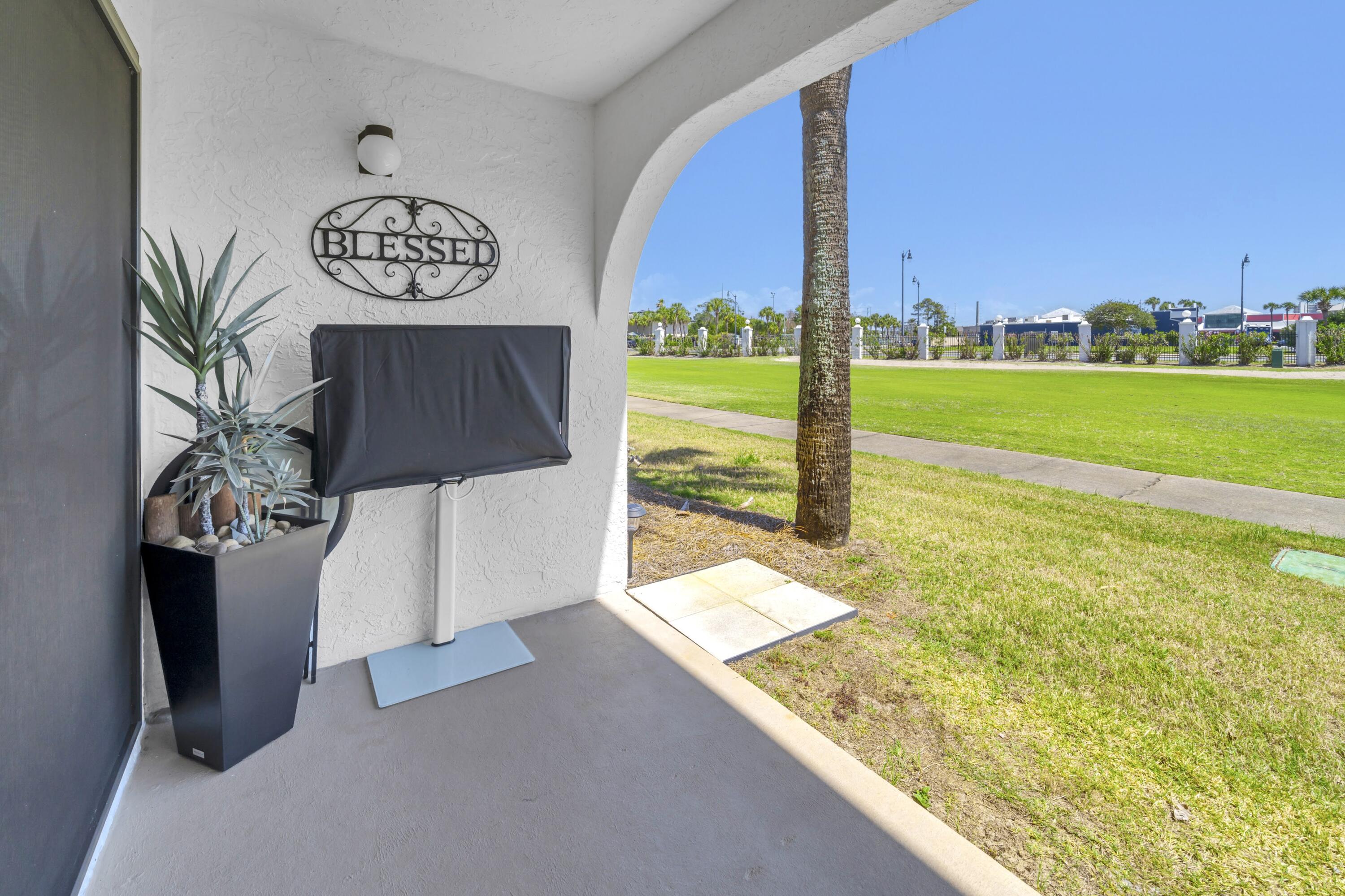 EDGEWATER GOLF VILLAS 3A CONDO - Residential