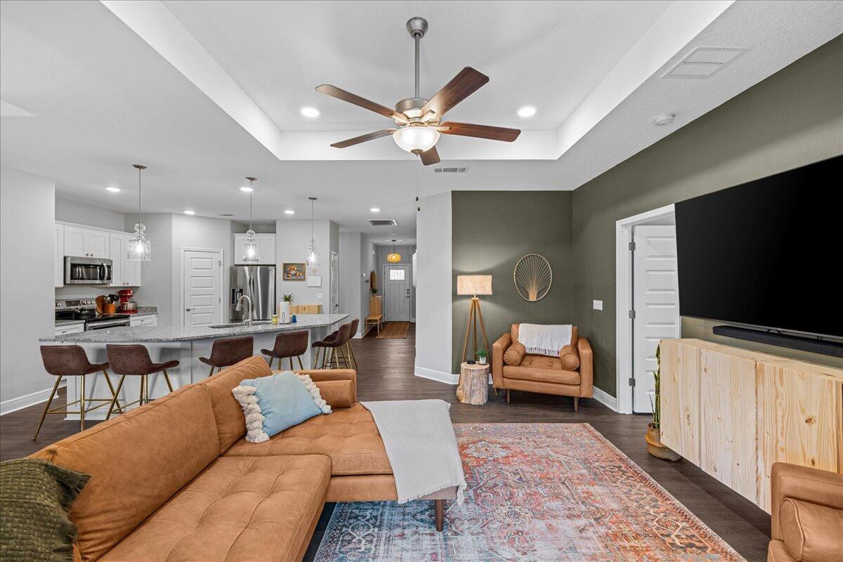 BARBAROSA RANCHETTES 1ST ADDN - Residential Lease