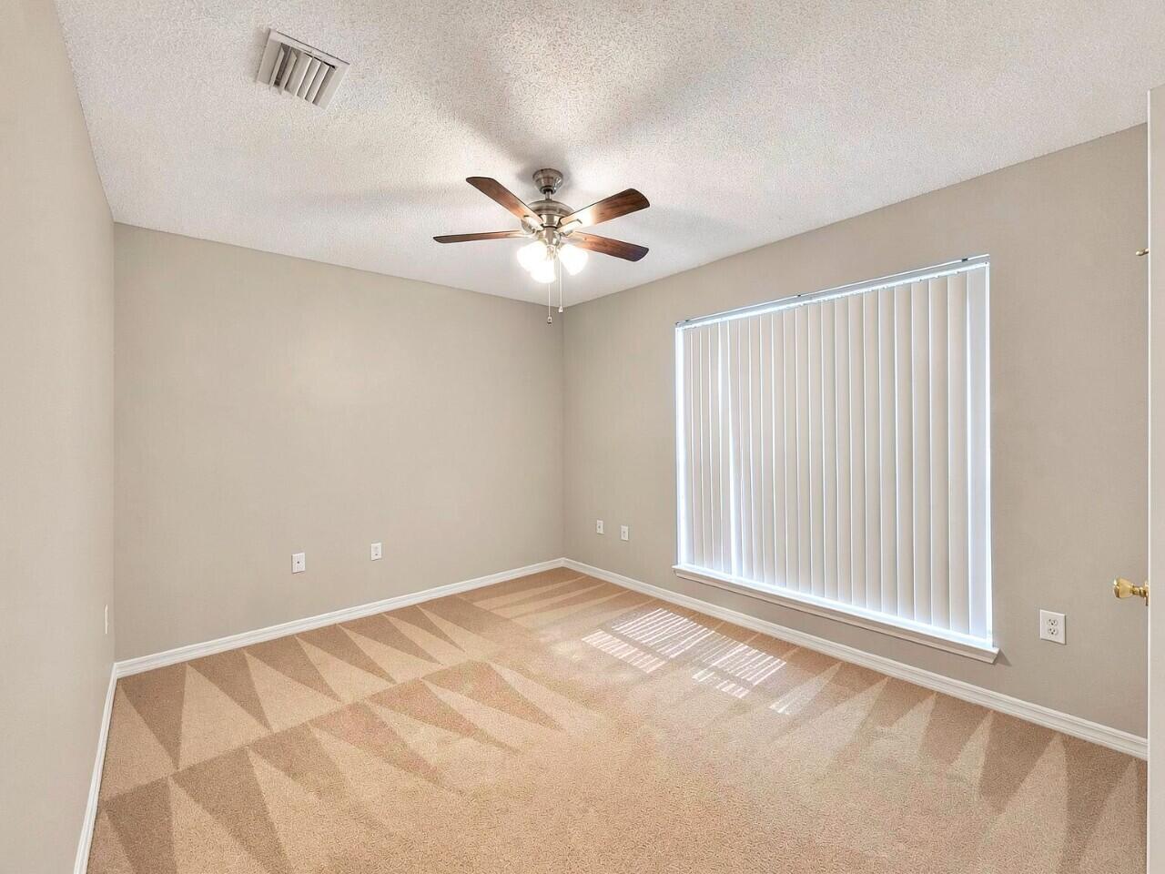EMERALD VILLAGE S/D - Residential Lease