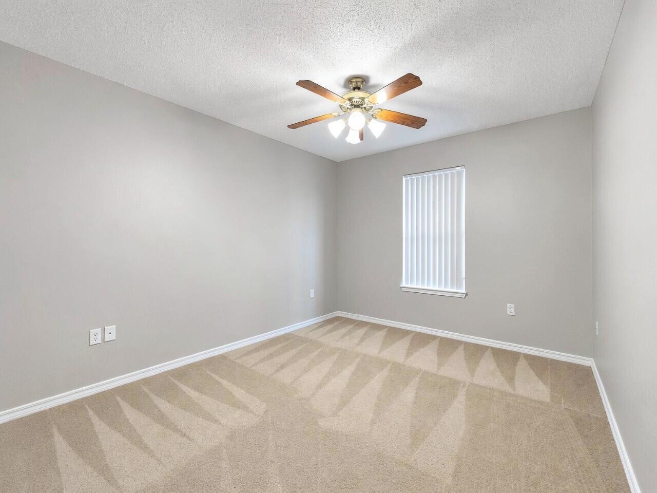 EMERALD VILLAGE S/D - Residential Lease