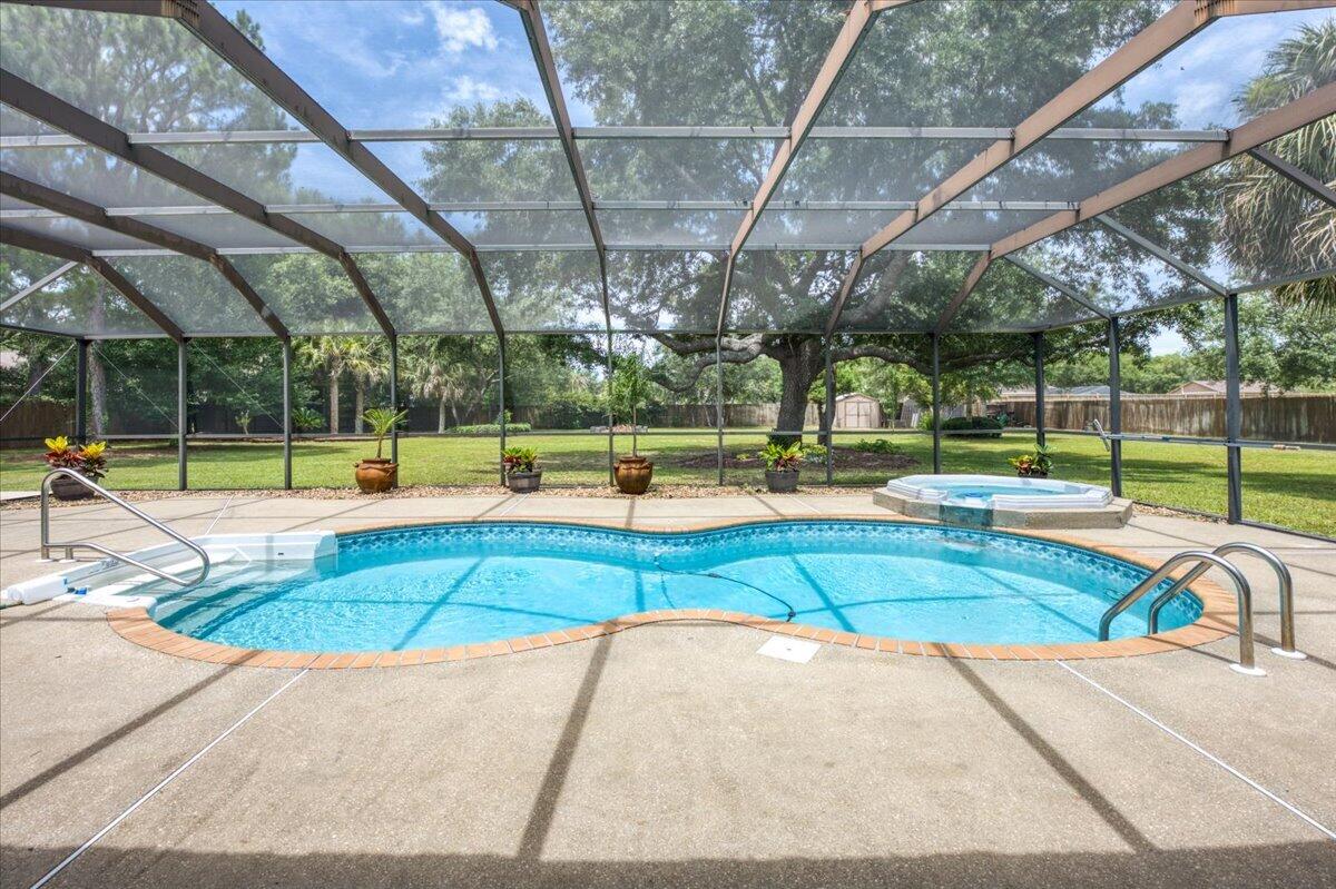 EAST BAY RIVER ESTATES - Residential