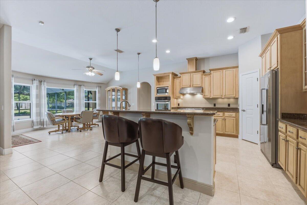 EAST BAY RIVER ESTATES - Residential
