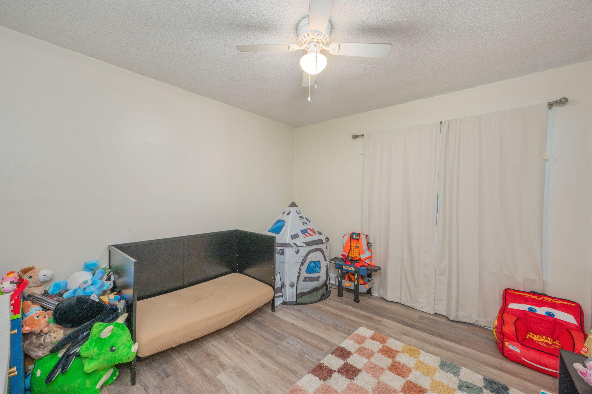 CANDLEWOOD VILLAGE - Residential