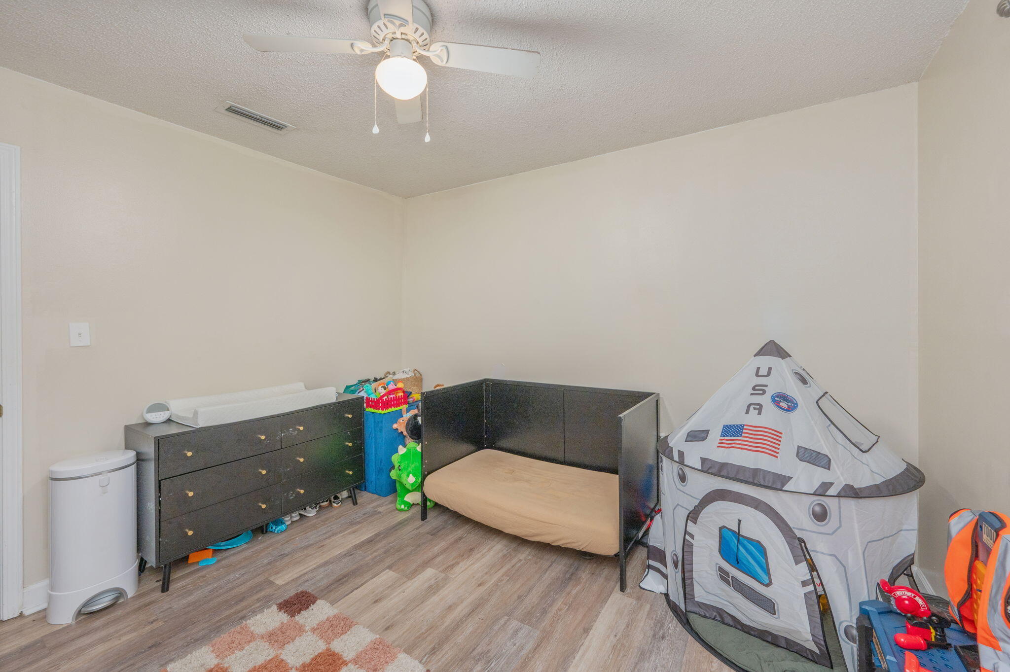 CANDLEWOOD VILLAGE - Residential
