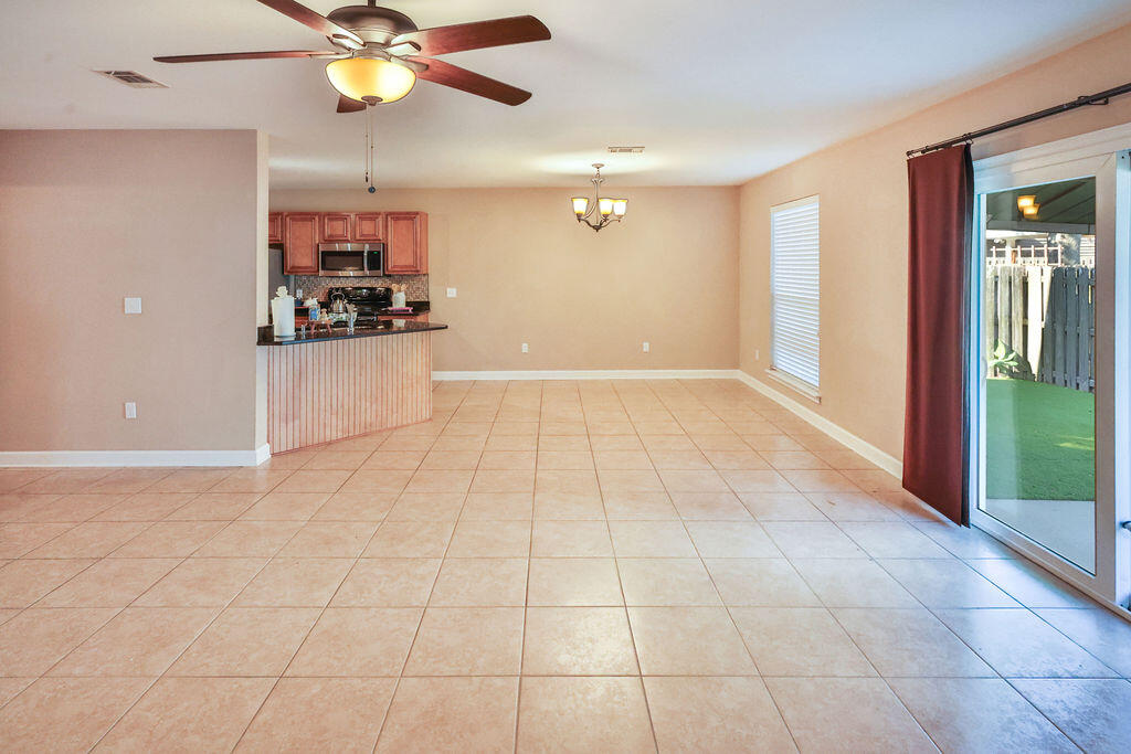 SUMMERWOOD - Residential