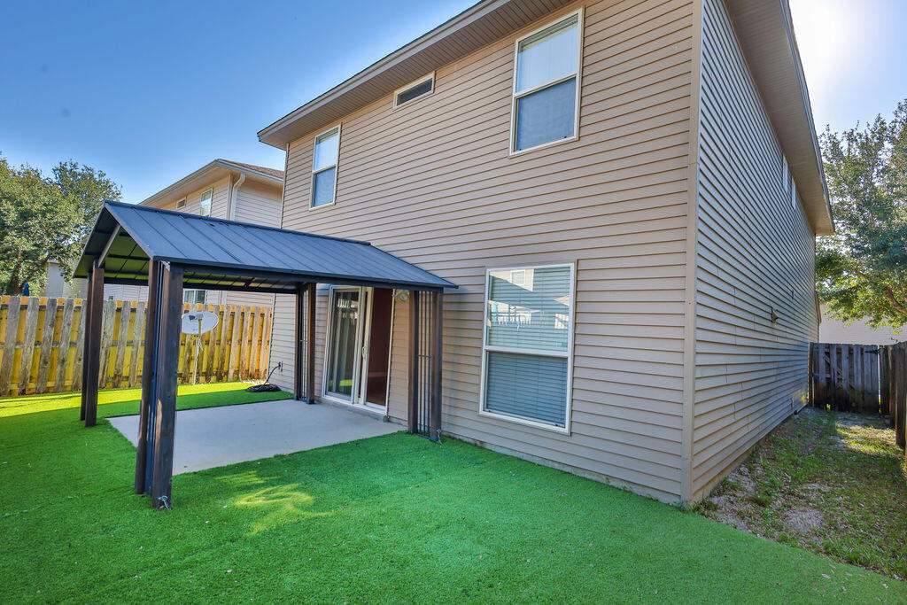 SUMMERWOOD - Residential
