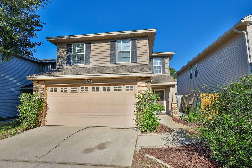 SUMMERWOOD - Residential