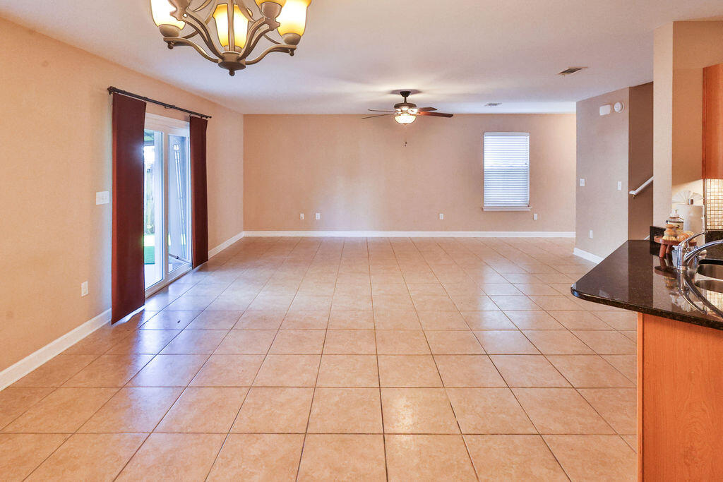 SUMMERWOOD - Residential