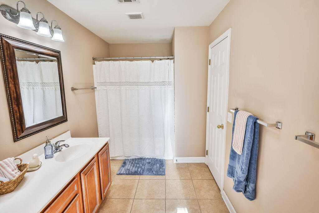 SUMMERWOOD - Residential