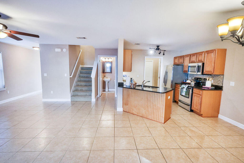 SUMMERWOOD - Residential