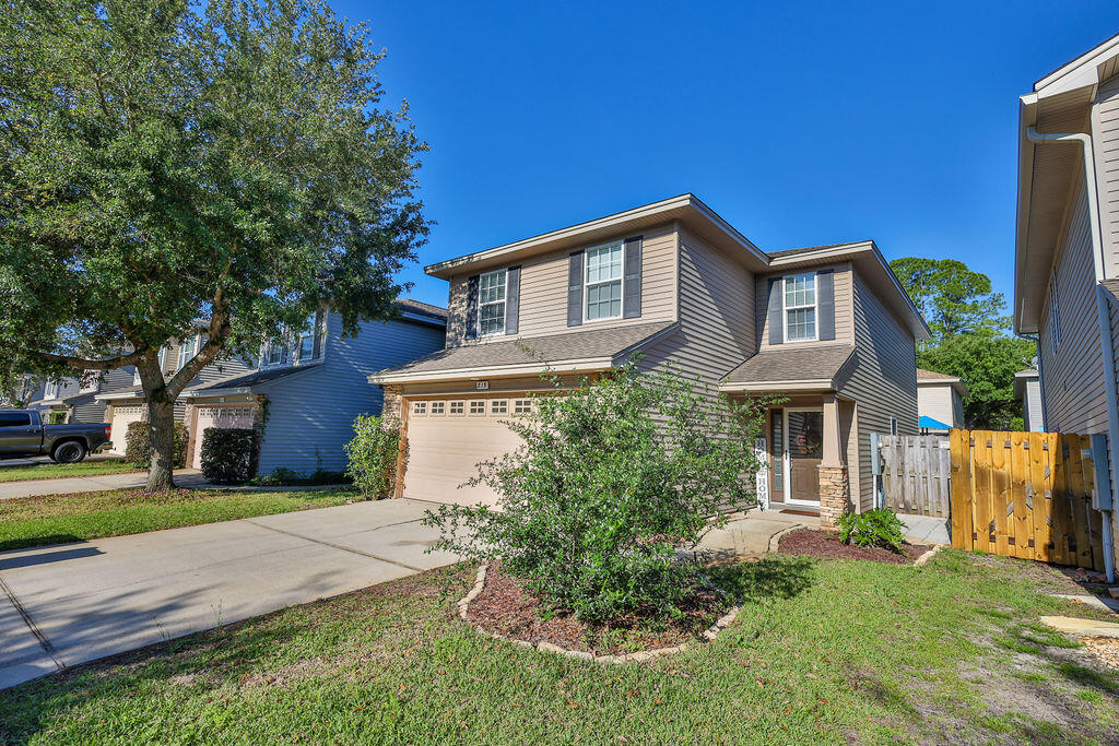 SUMMERWOOD - Residential