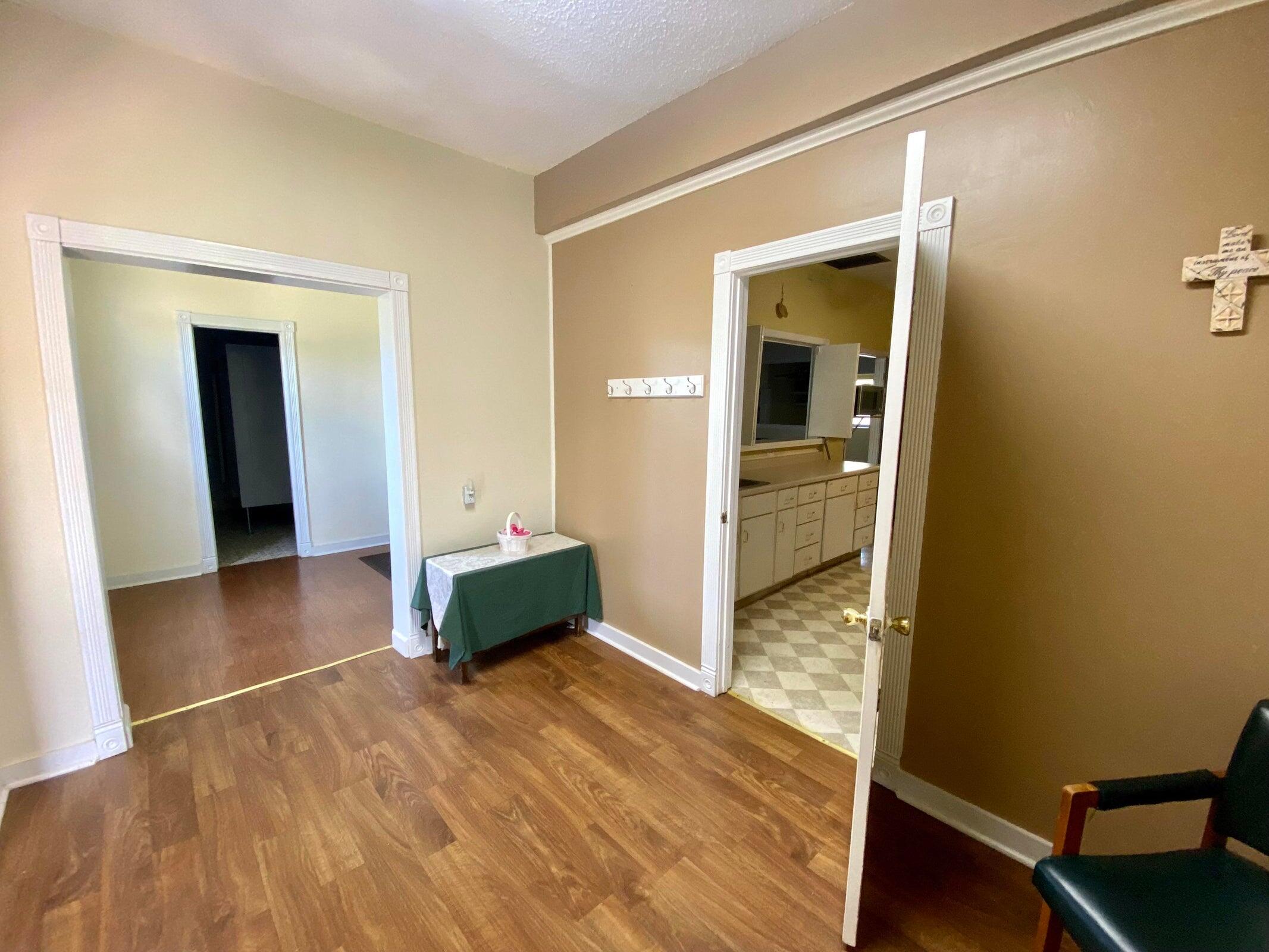 NO RECORDED SUBDIVISION - Residential