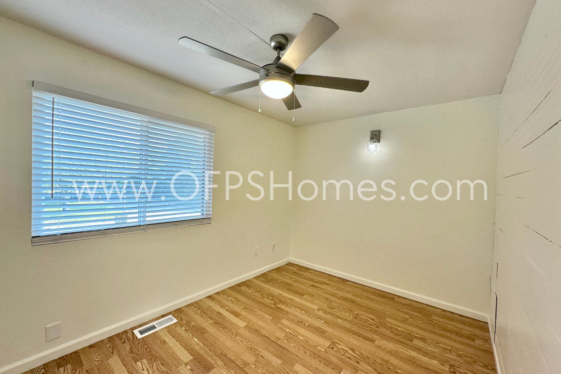 INDIAN HILLS - Residential Lease