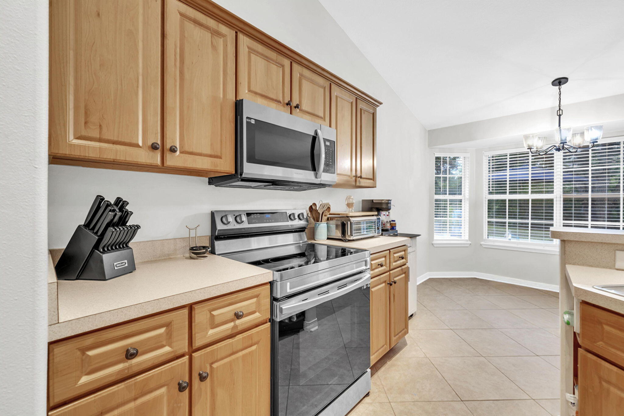 HOLLEY BY THE SEA - Residential