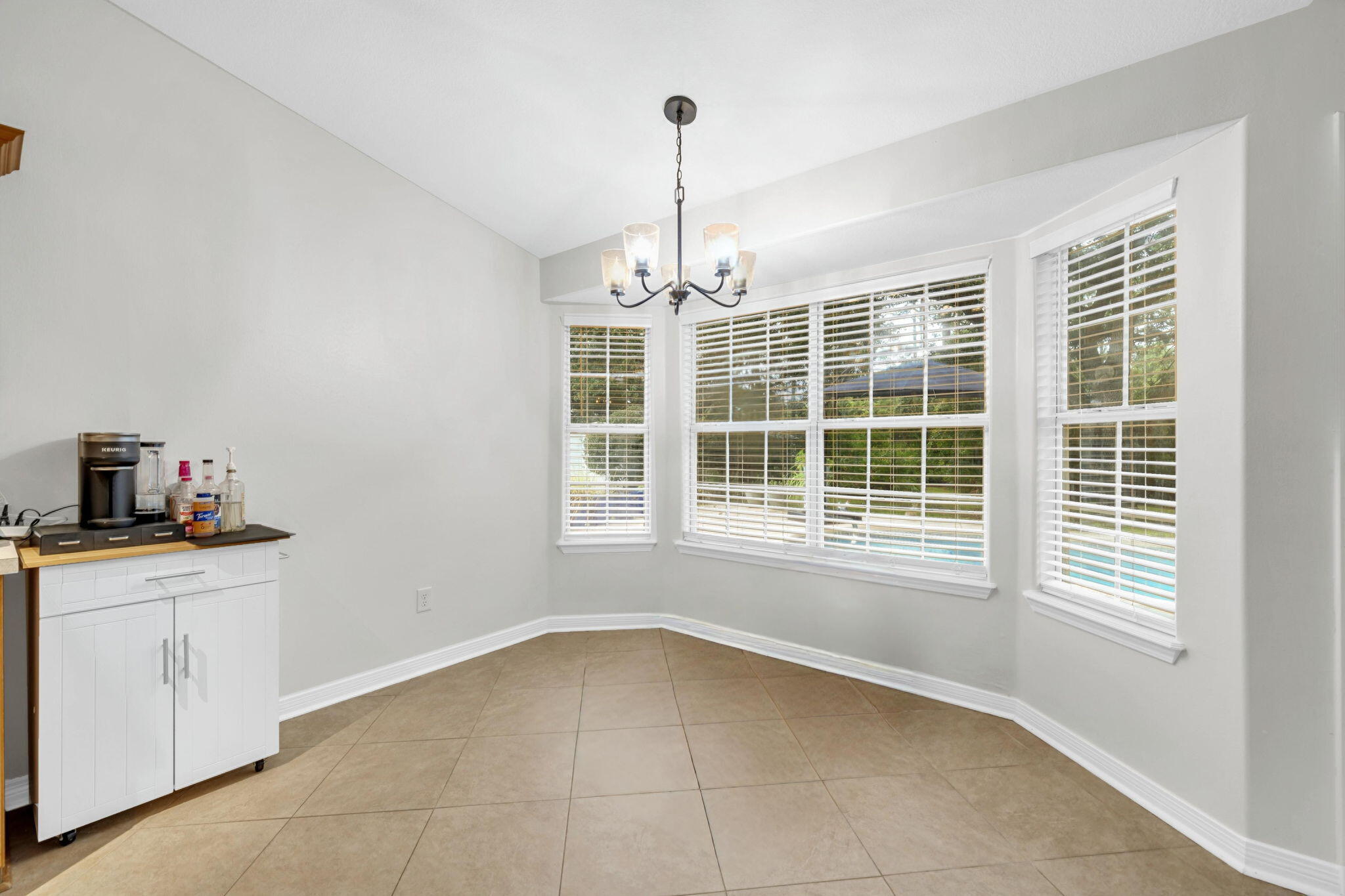 HOLLEY BY THE SEA - Residential