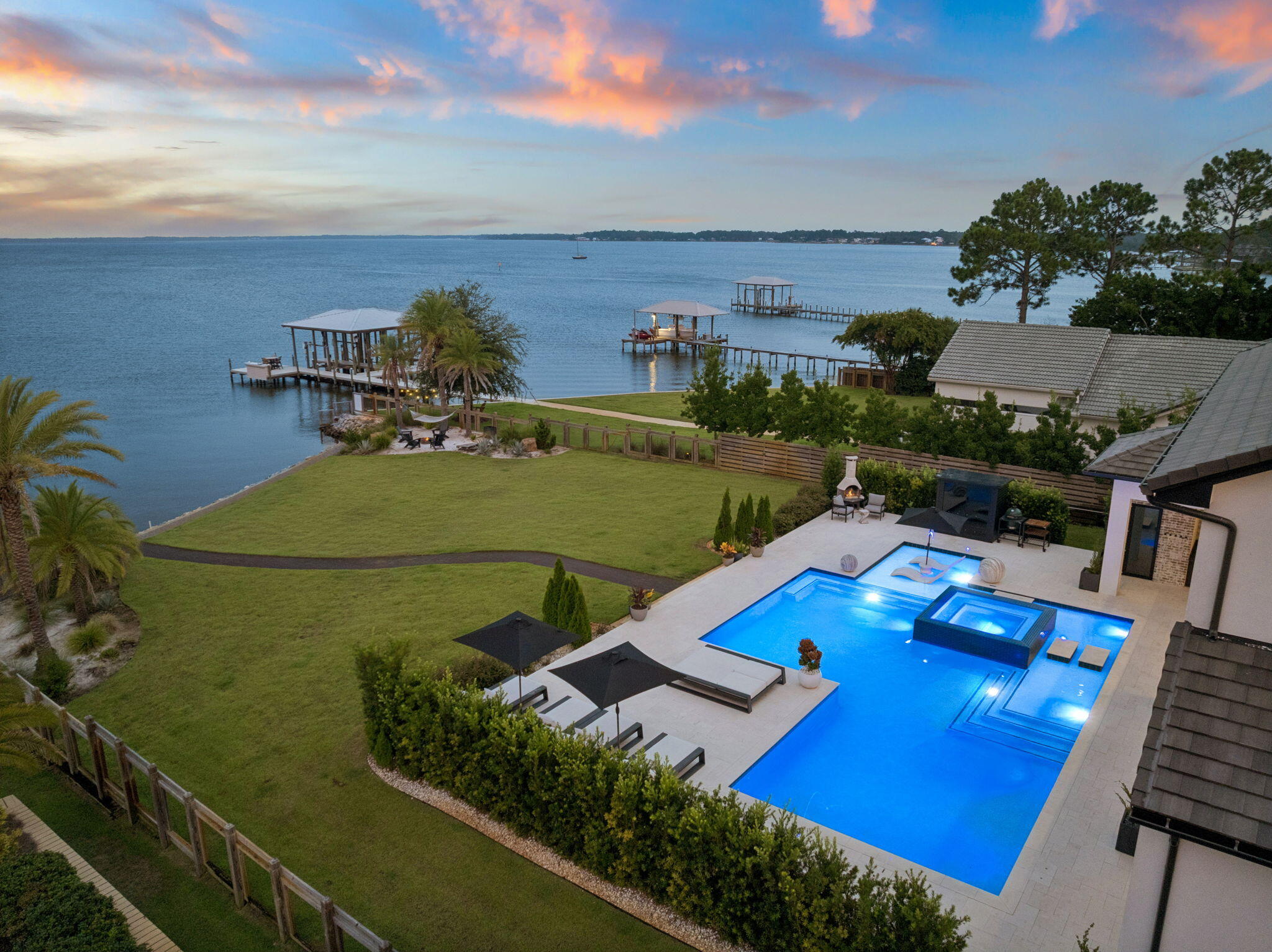 DRIFTWOOD ESTATES - Residential