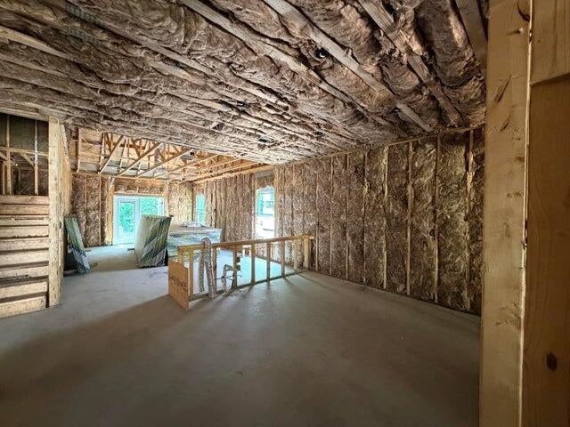 PINECREST - Residential
