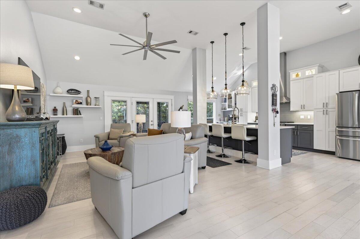 BAYBRIDGE S/D - Residential