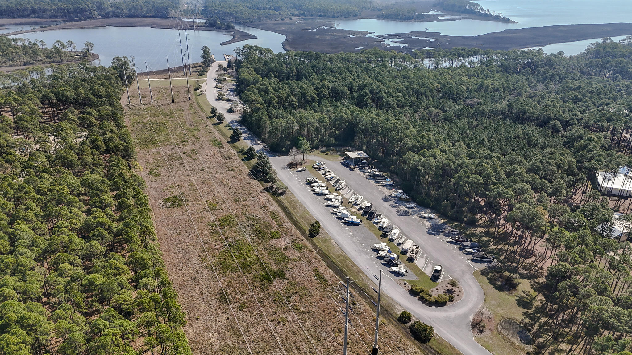 RIVERCAMPS ON CROOKED CREEK - Residential