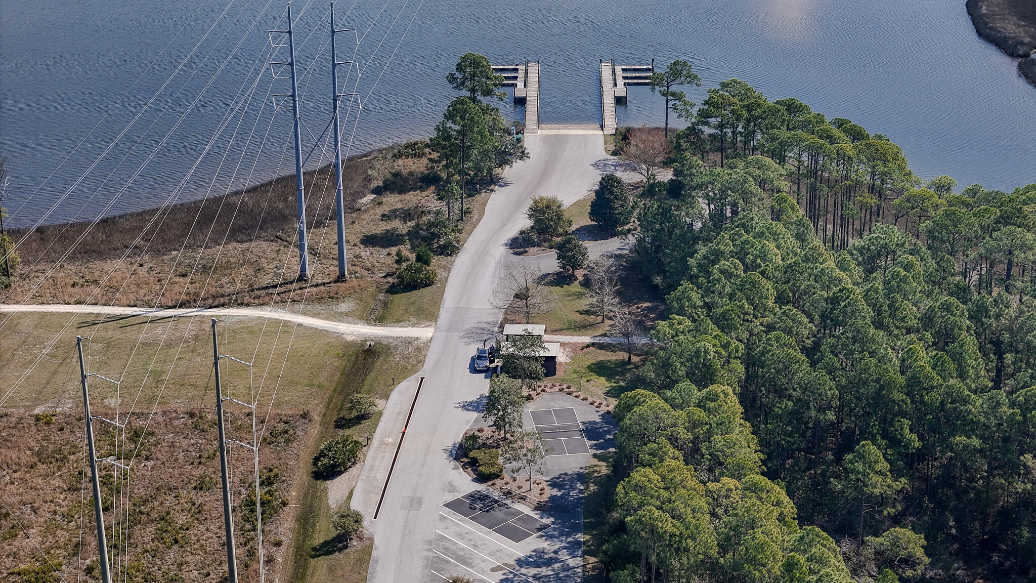 RIVERCAMPS ON CROOKED CREEK - Residential