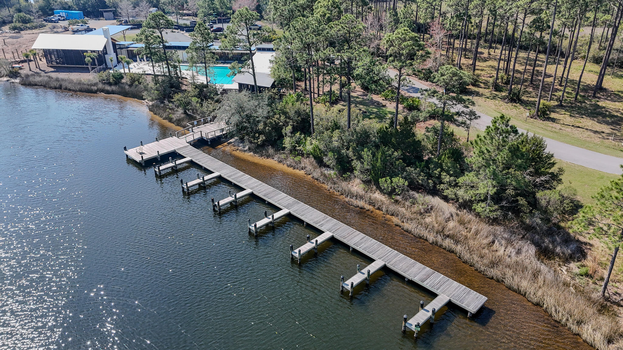 RIVERCAMPS ON CROOKED CREEK - Residential