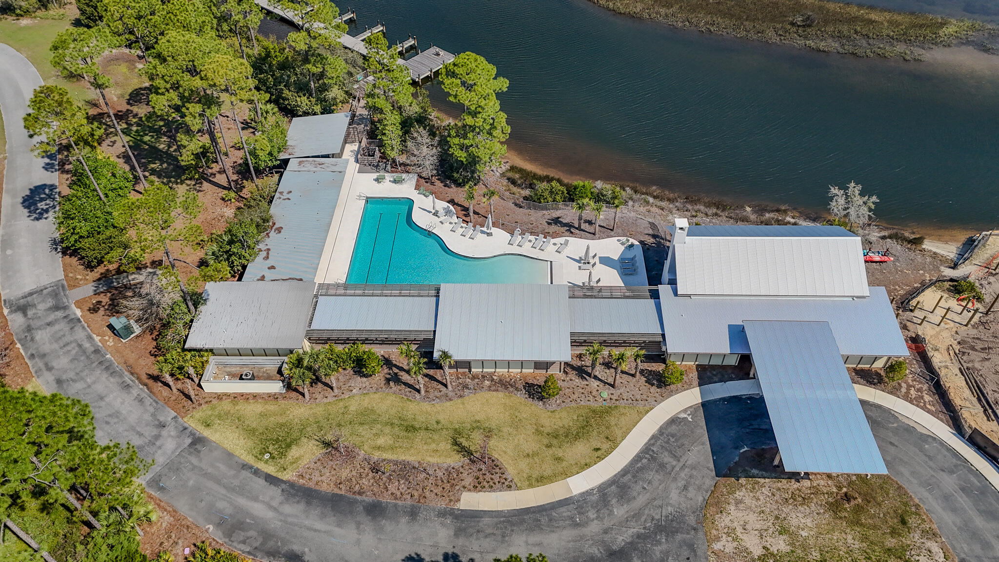 RIVERCAMPS ON CROOKED CREEK - Residential