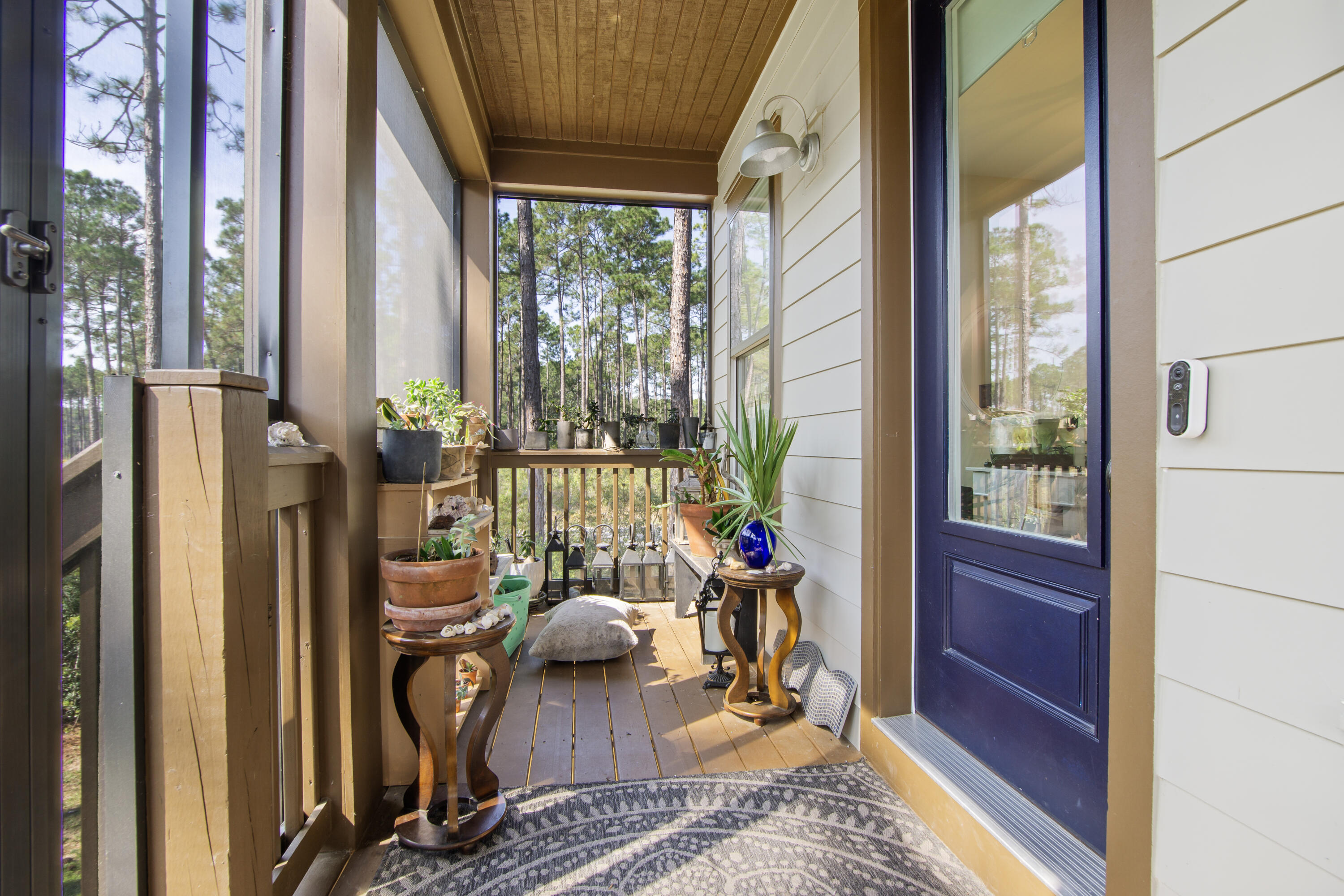 RIVERCAMPS ON CROOKED CREEK - Residential