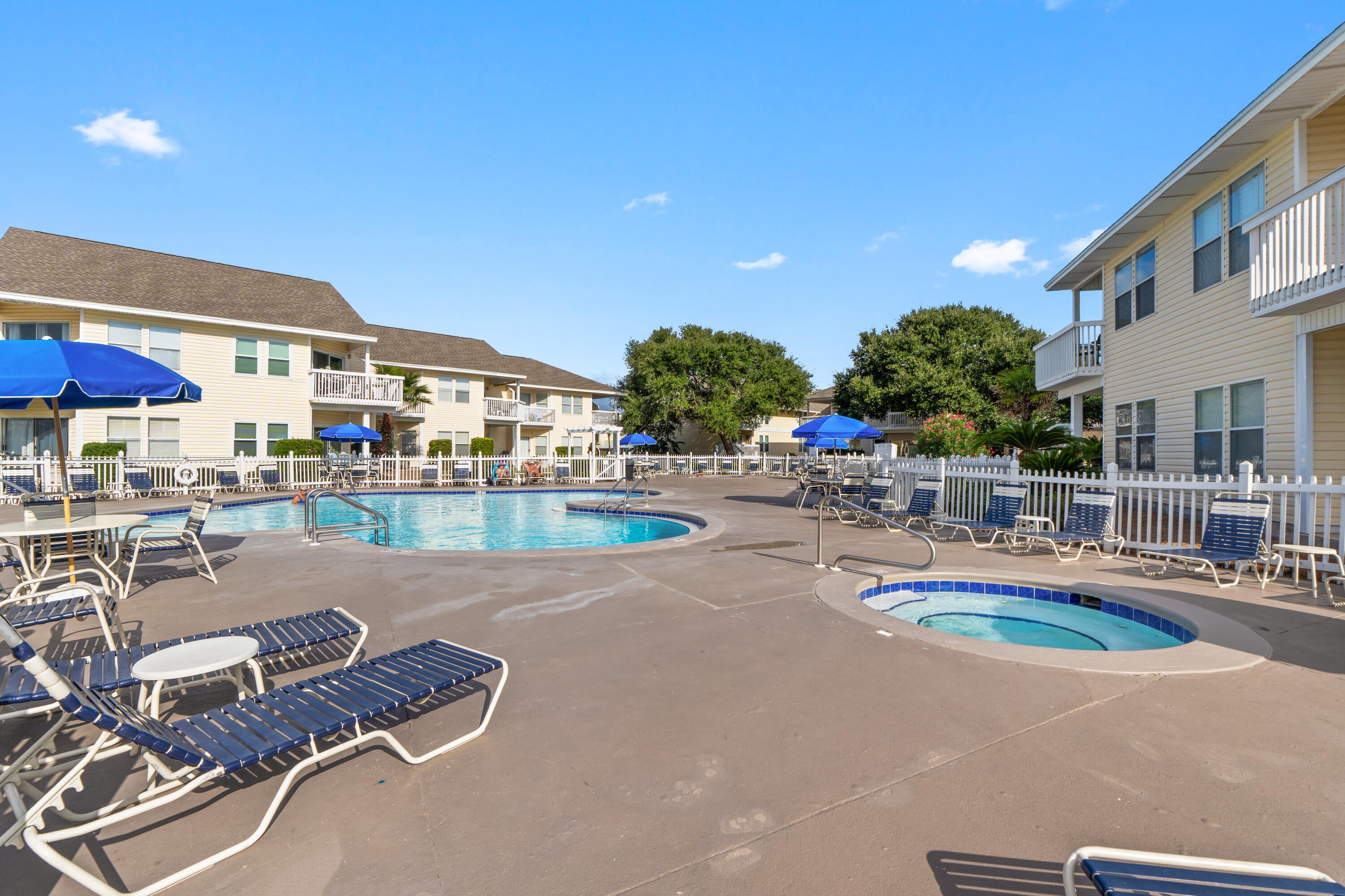SANDPIPER COVE PH 25 - Residential