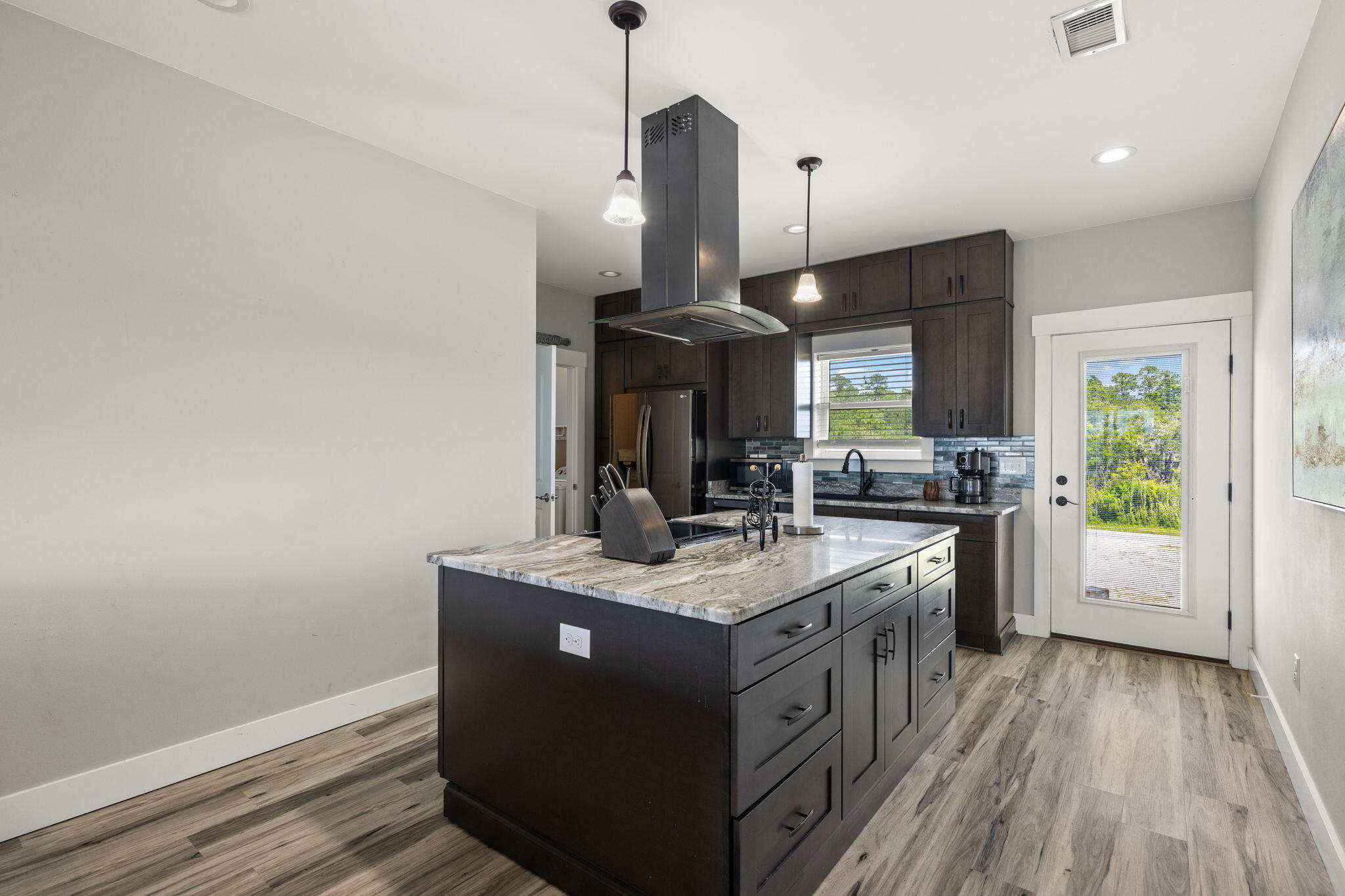 METES & BOUNDS - Residential Lease