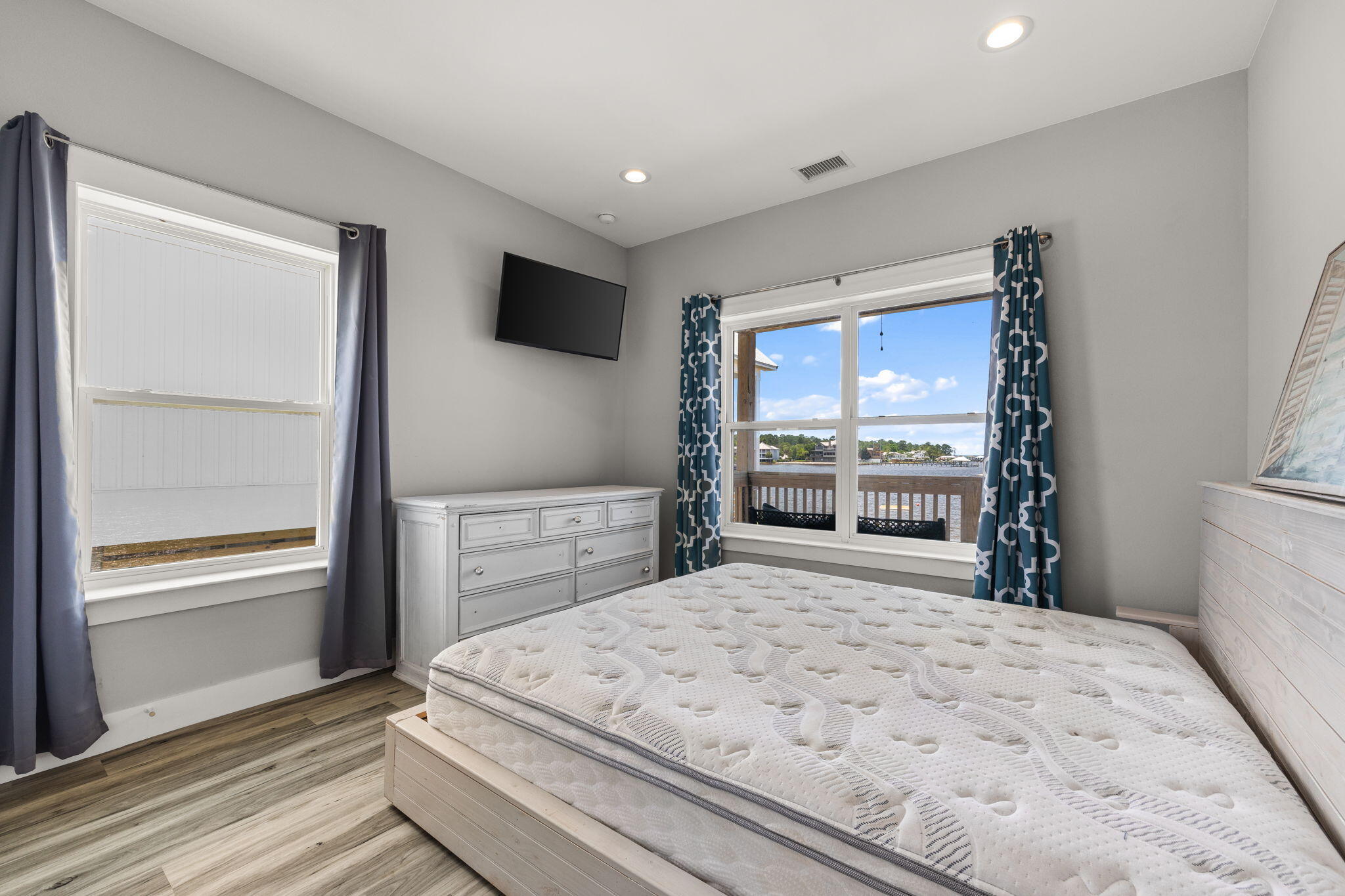 METES & BOUNDS - Residential Lease
