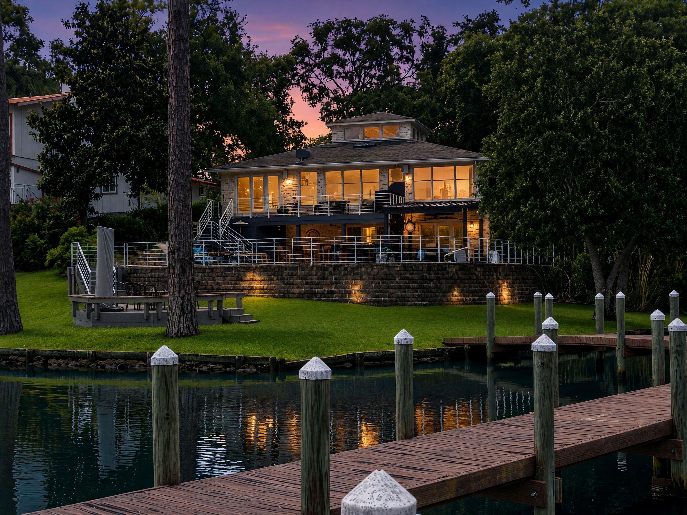 BAYOU WOODS 4TH ADDN - Residential