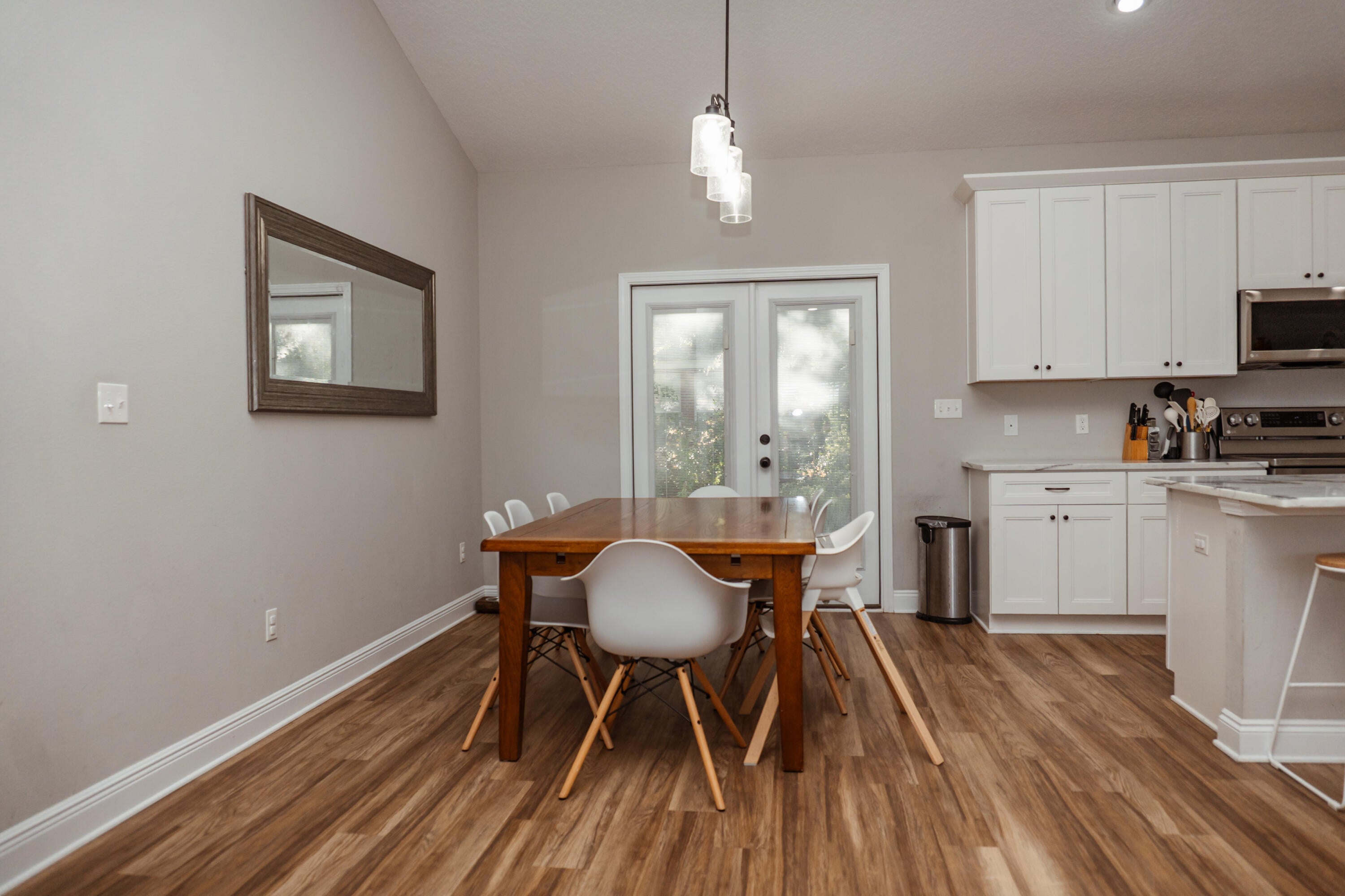 PINNACLE POINT - Residential Lease