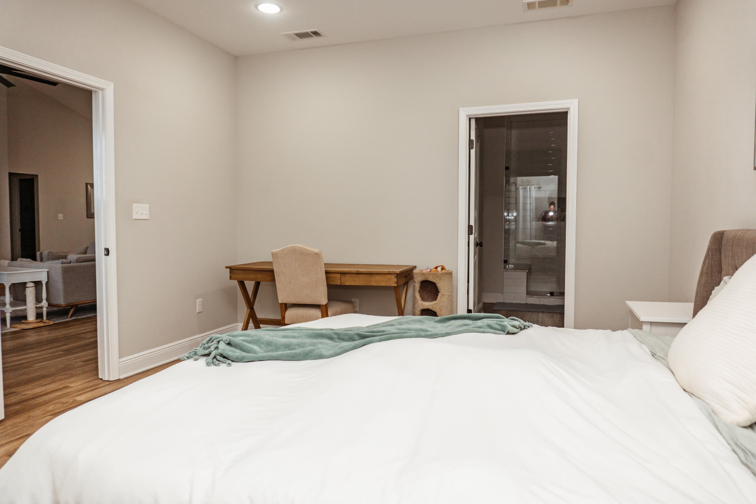 PINNACLE POINT - Residential Lease