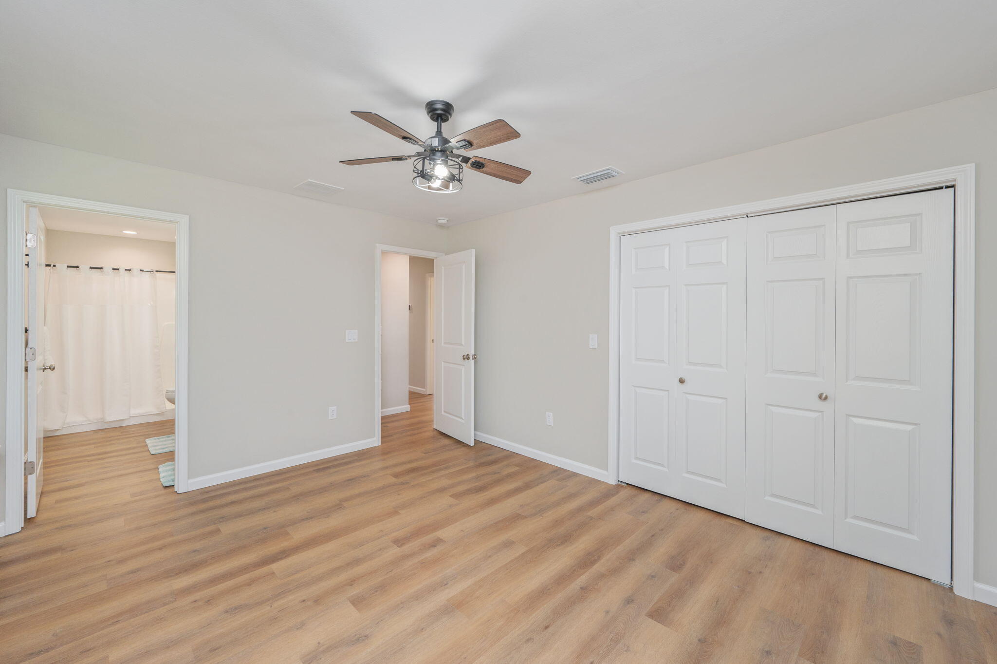 CRESTVIEW - Residential