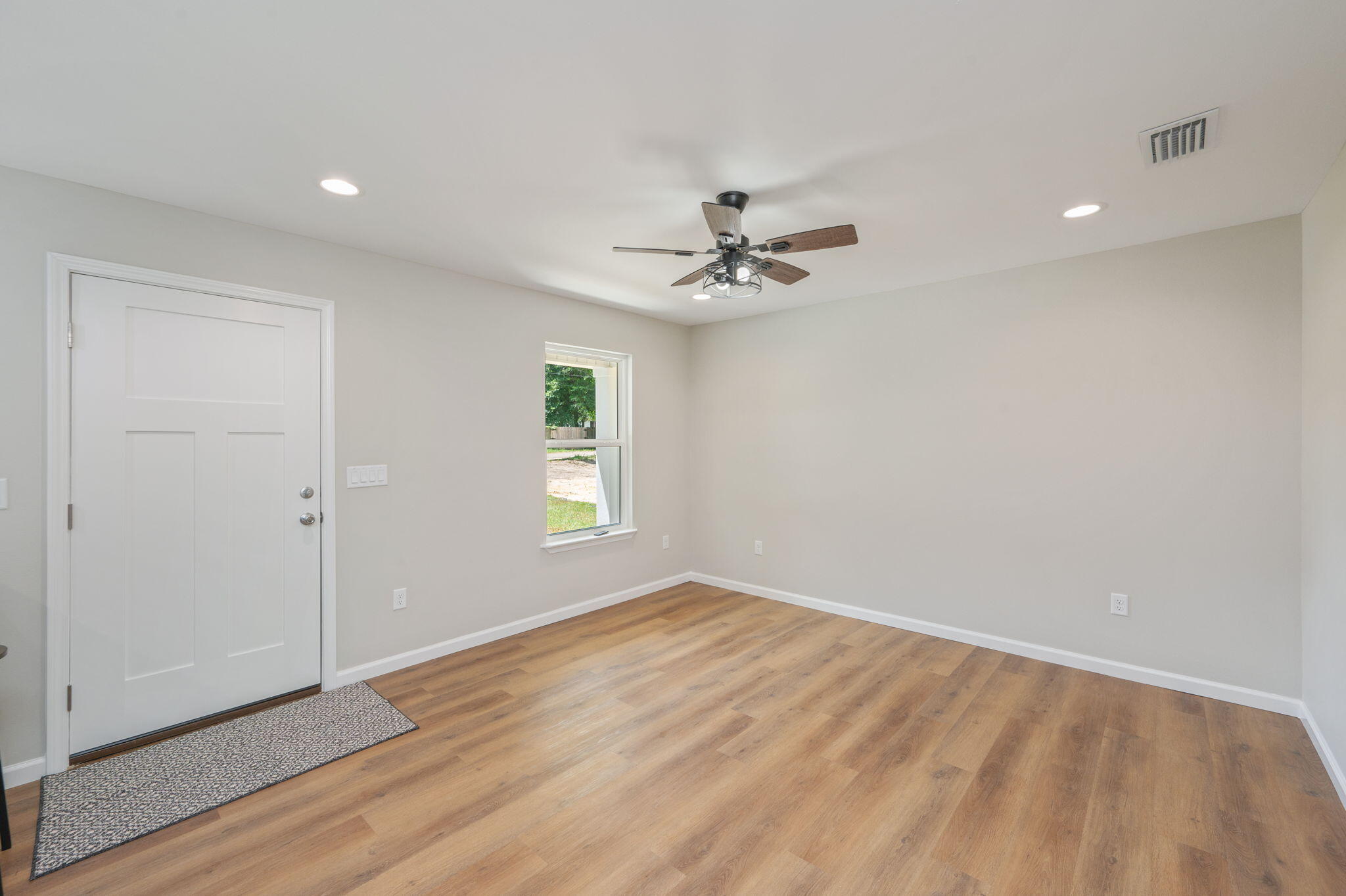 CRESTVIEW - Residential