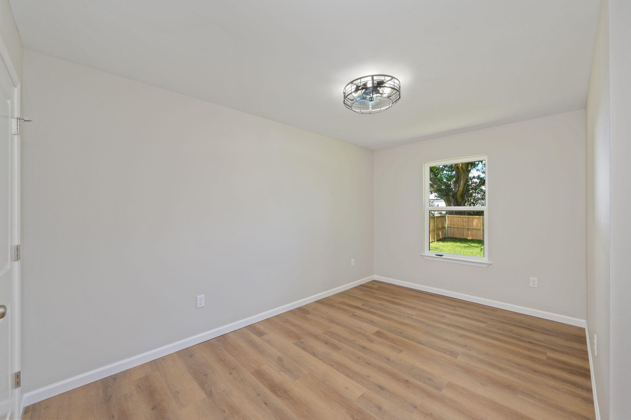CRESTVIEW - Residential