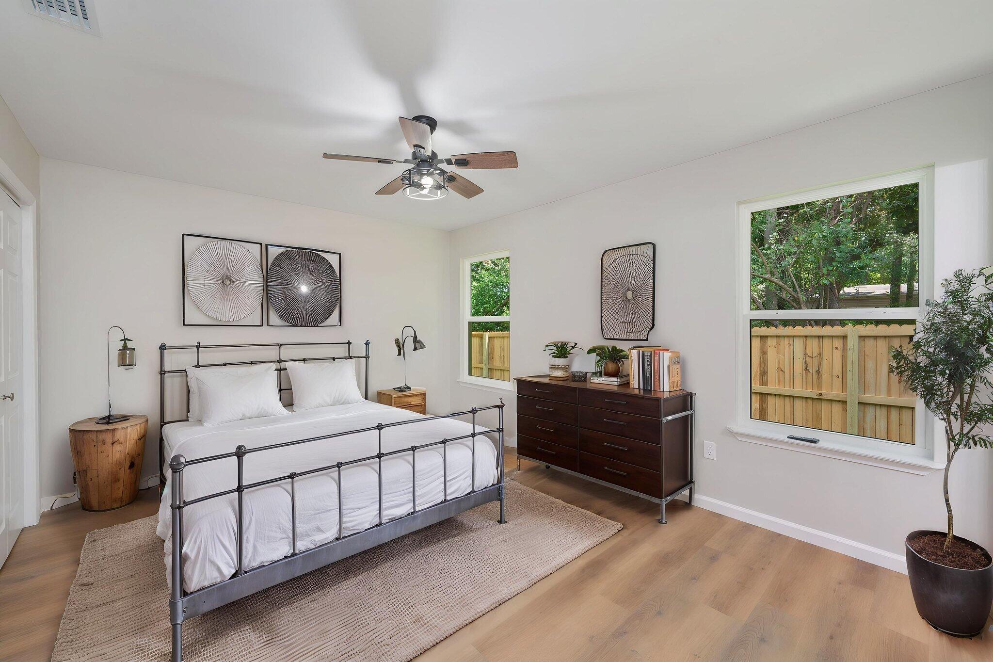 CRESTVIEW - Residential