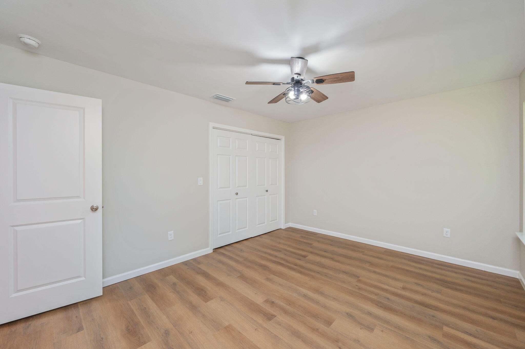 CRESTVIEW - Residential