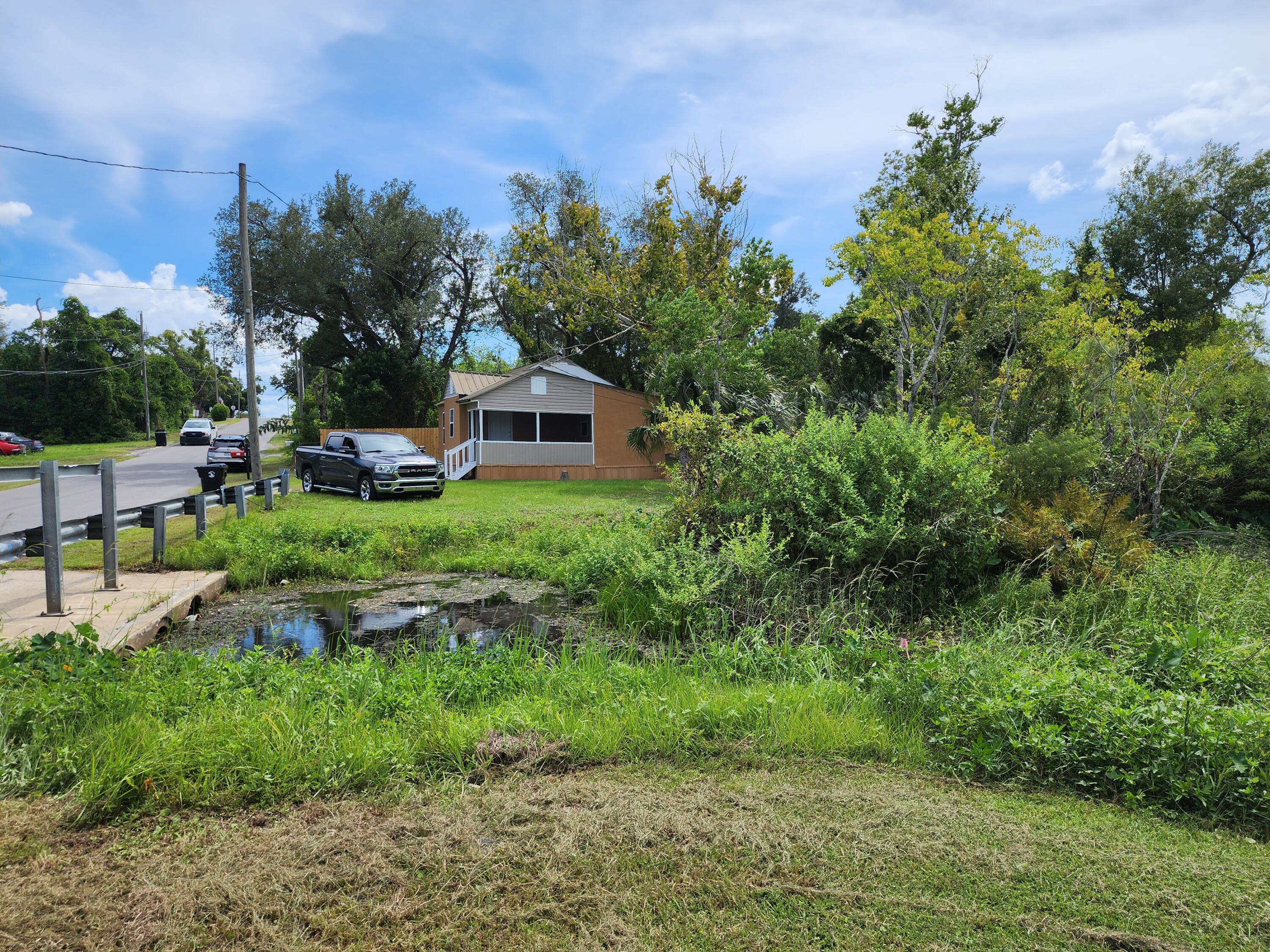 NO RECORDED SUBDIVISION - Residential