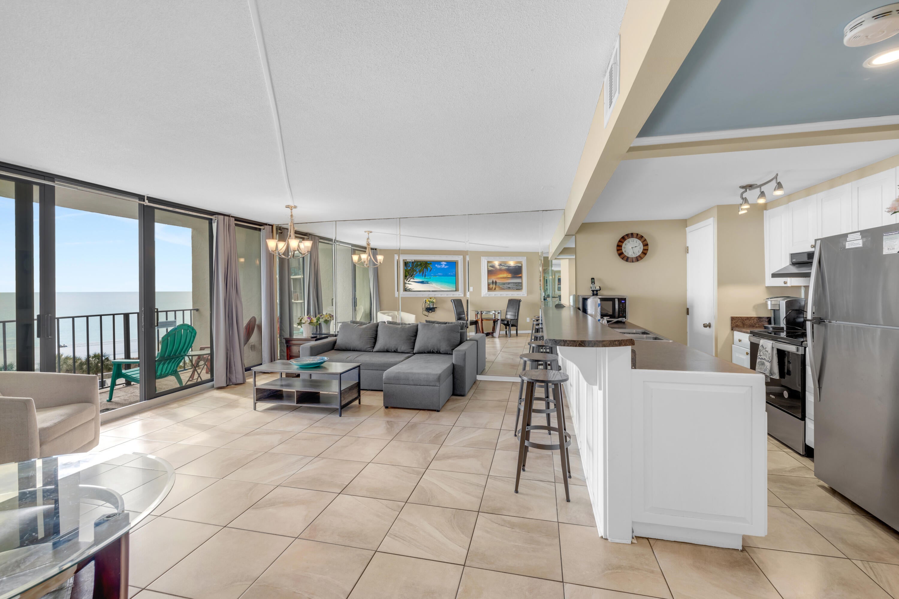 EDGEWATER TOWER 1 - Residential