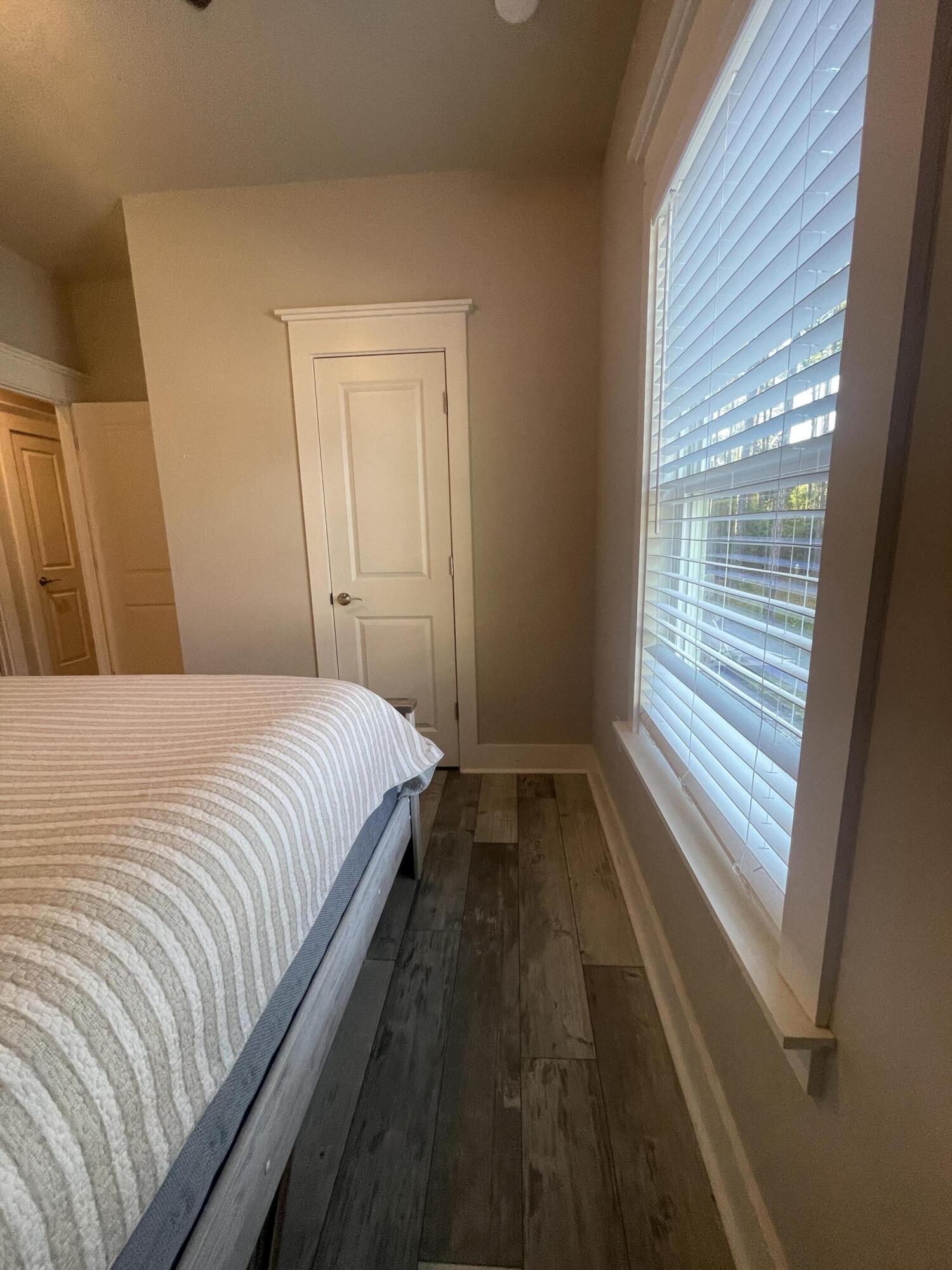 TOWN OF SANTA ROSA - Residential Lease