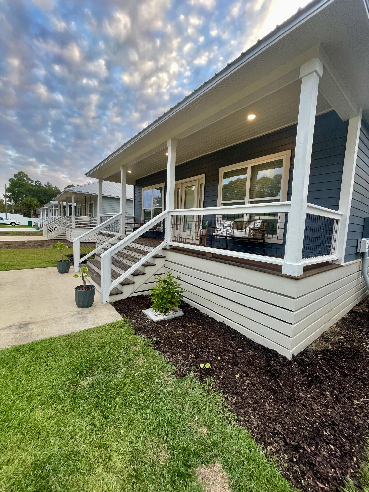 TOWN OF SANTA ROSA - Residential Lease