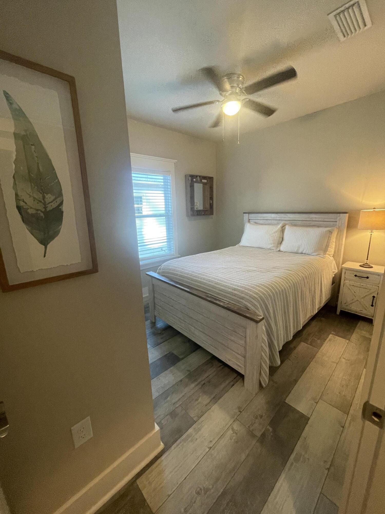 TOWN OF SANTA ROSA - Residential Lease