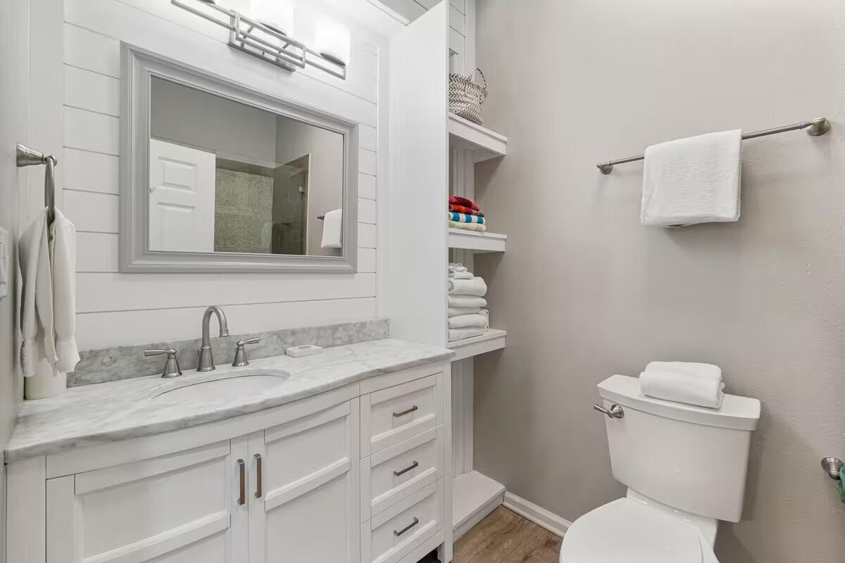 INN AT SEACREST BEACH (THE) - Residential