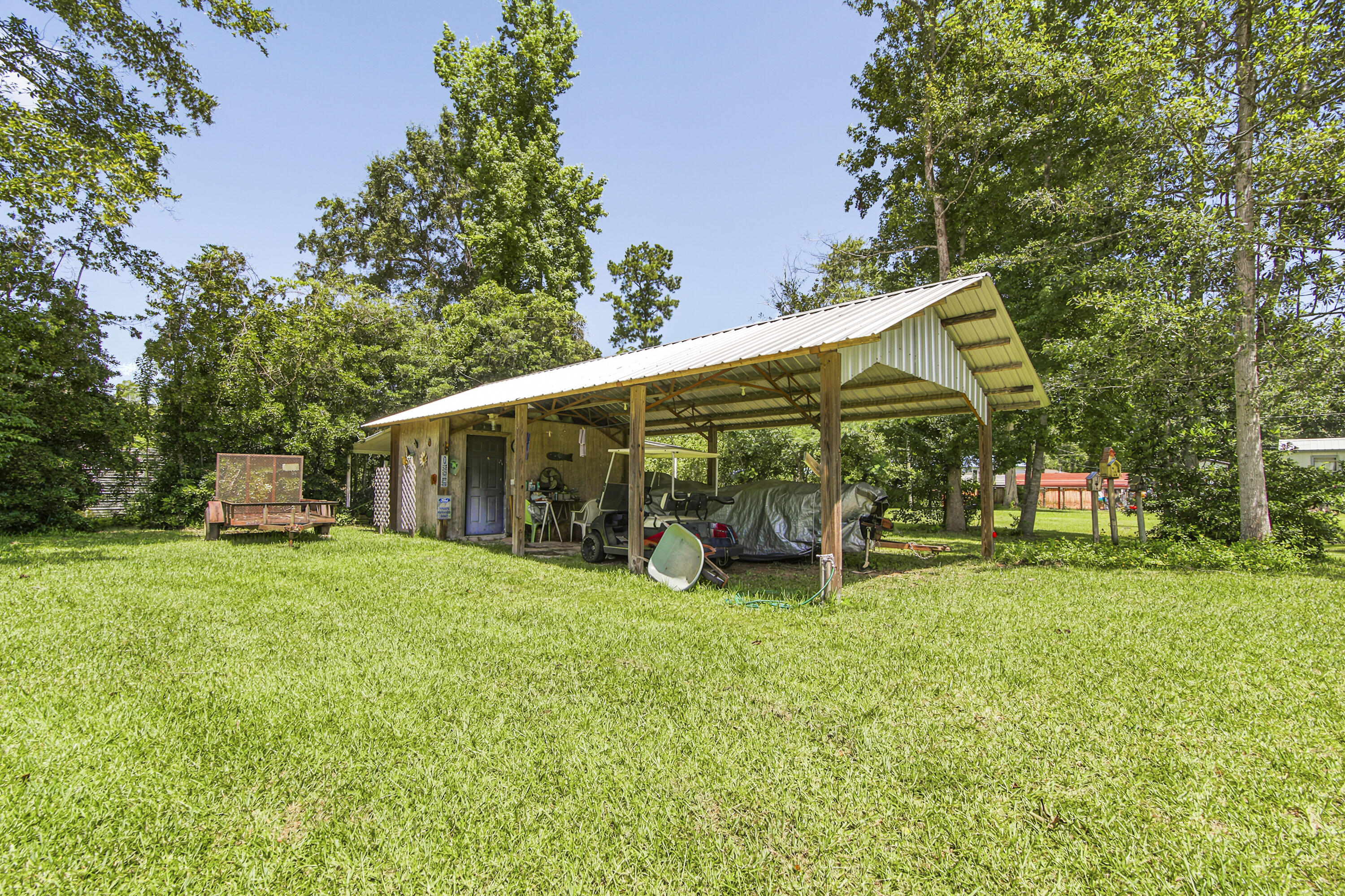 DLEWOOD PARK SUBDIVISION - Residential
