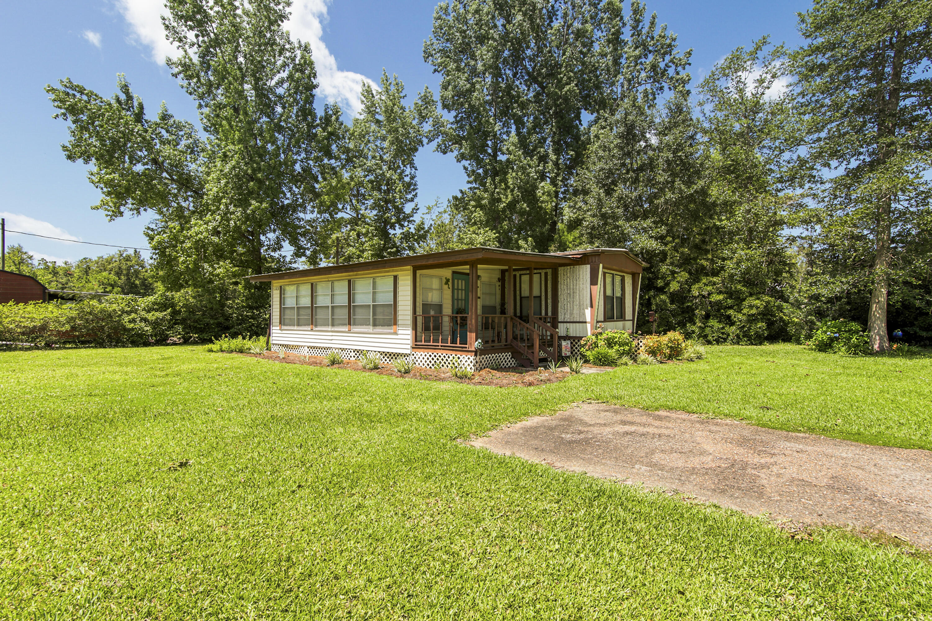 DLEWOOD PARK SUBDIVISION - Residential