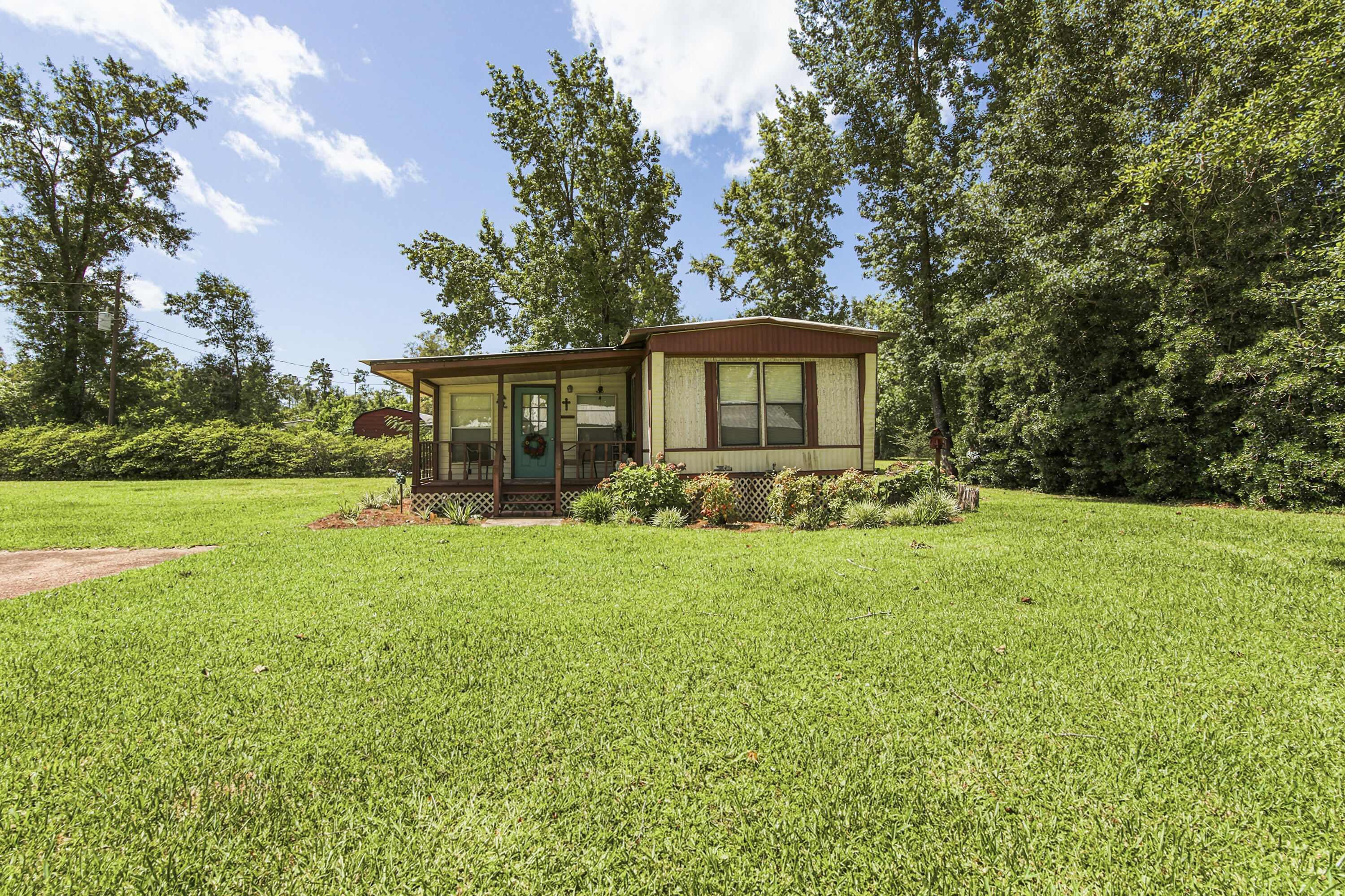 DLEWOOD PARK SUBDIVISION - Residential