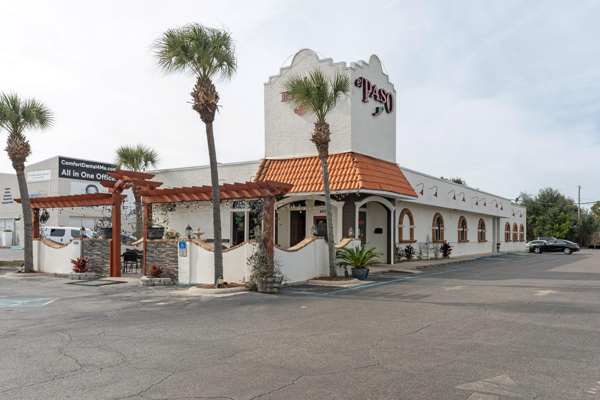 Position your business in the heart of Mary Esther's busiest commercial corridor. Located directly off Mary Esther Blvd with excellent visibility and steady daily traffic count of 22,500, this property offers a prime location surrounded by national retailers, service businesses, and established residential neighborhoods. The site provides convenient access to Highway 98, Hurlburt Field, and the greater Fort Walton Beach market, making it ideal for businesses seeking strong exposure and easy customer access.

The building features a flexible interior layout suitable for most any professional services, with ample parking and straightforward ingress/egress. Large storefront windows deliver natural light and signage opportunities, while the property's central location ensures consistent drive-by visibility.

Whether you're expanding, relocating, or launching a new concept, 480 Mary Esther Blvd offers the accessibility, heavy daily traffic counts, and commercial presence needed to support long-term business success.