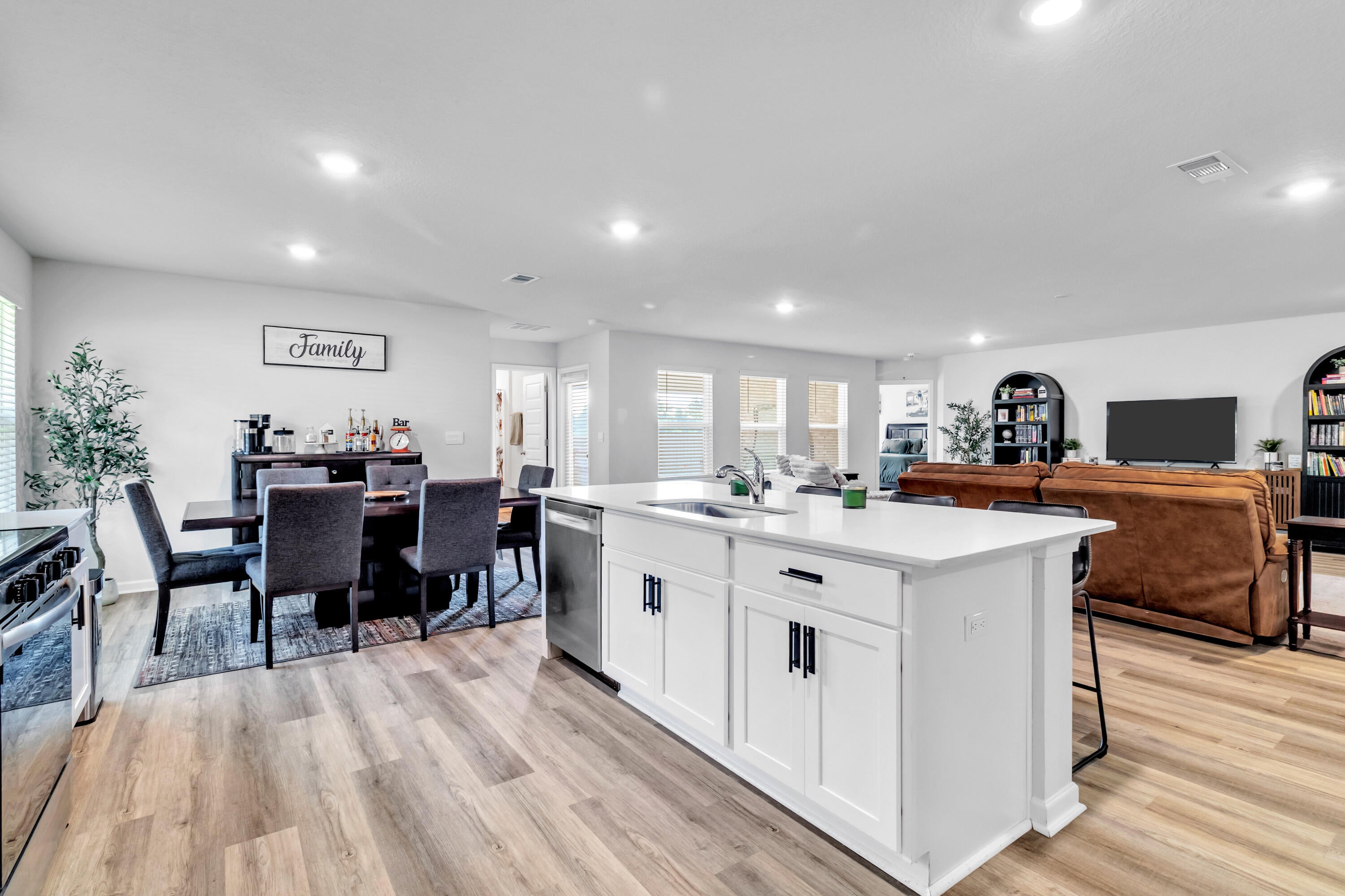 Charlie Day Estates - Residential