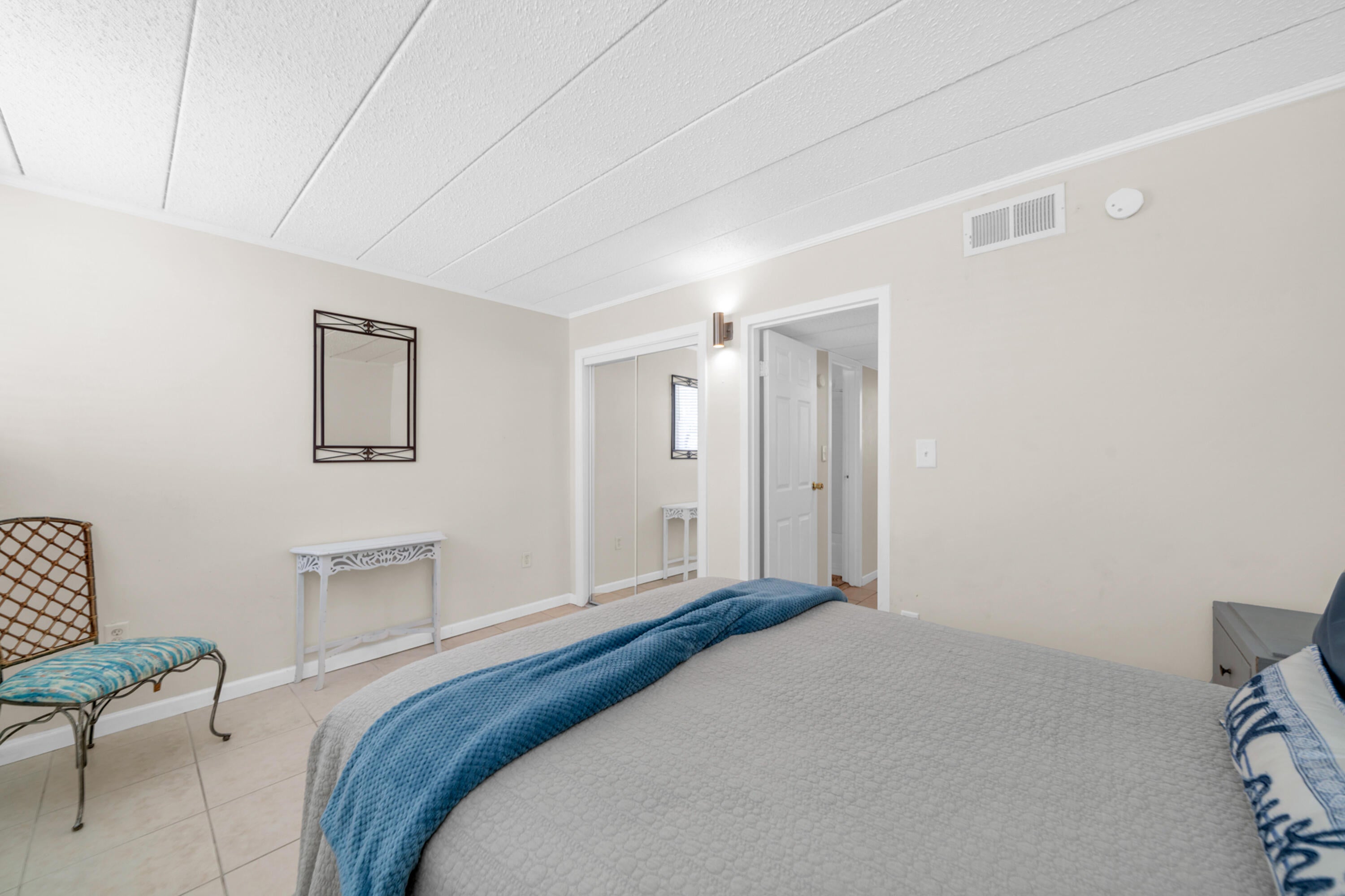 SEA PALM CONDO - Residential